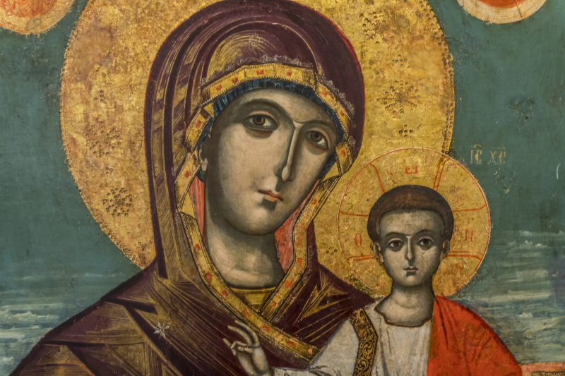 Владимирская икона Божьей Матери: от чего помогает и где повесить в доме